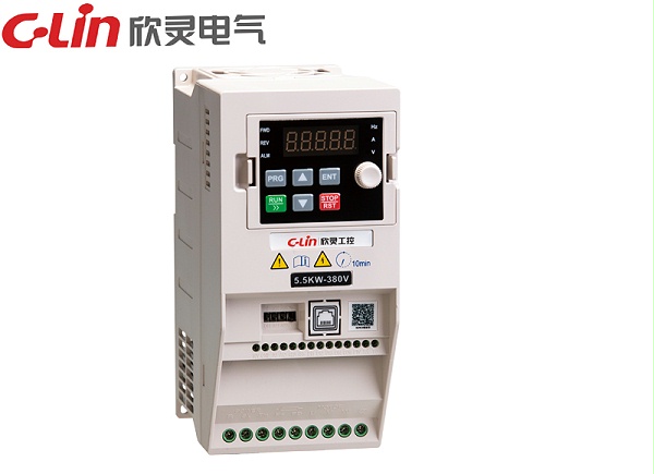 XLP610-5.5型三相变频器